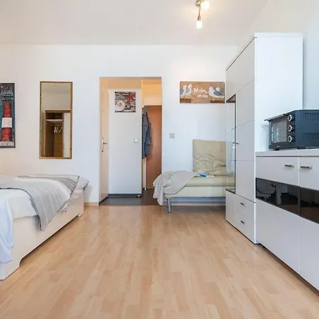 Strandhotel-heiligenhafen-wohnung-317-seestern-typ-ii Апартаменты 4*